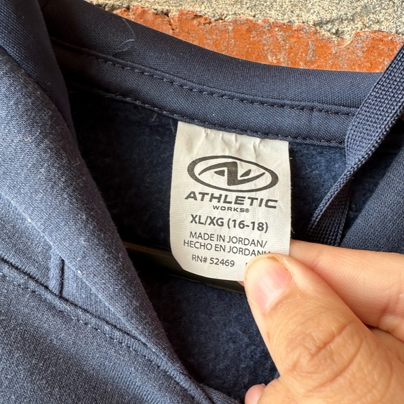 Athletic Works Women's and Women's Plus Super Soft Hoodie, Size xl (16-18) - Picture 3 of 4